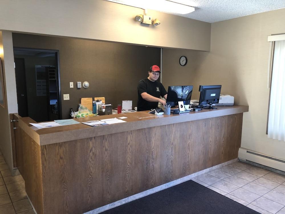 Oyo Hotel Glendive - Yellowstone River Εξωτερικό φωτογραφία