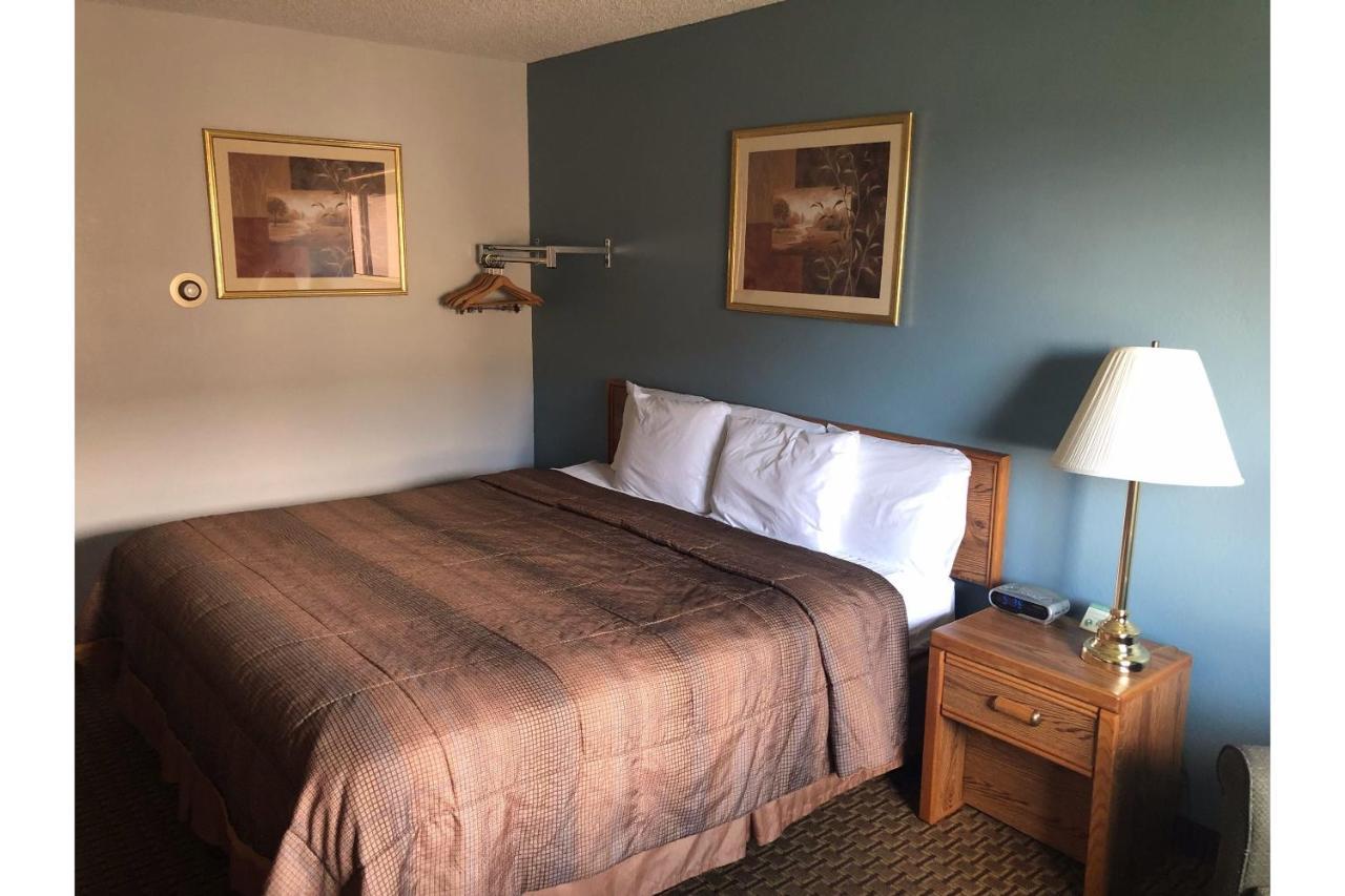 Oyo Hotel Glendive - Yellowstone River Εξωτερικό φωτογραφία