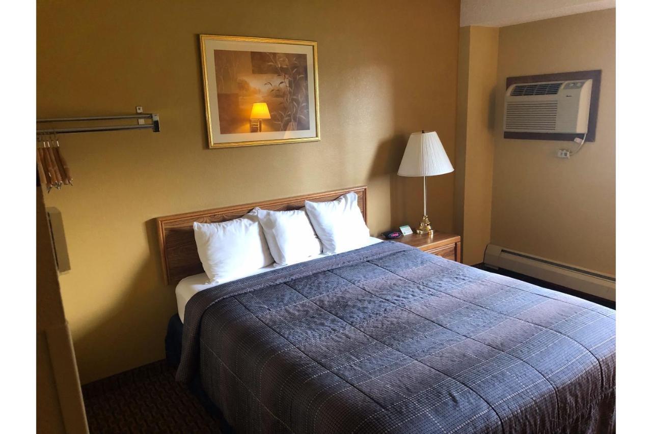 Oyo Hotel Glendive - Yellowstone River Εξωτερικό φωτογραφία